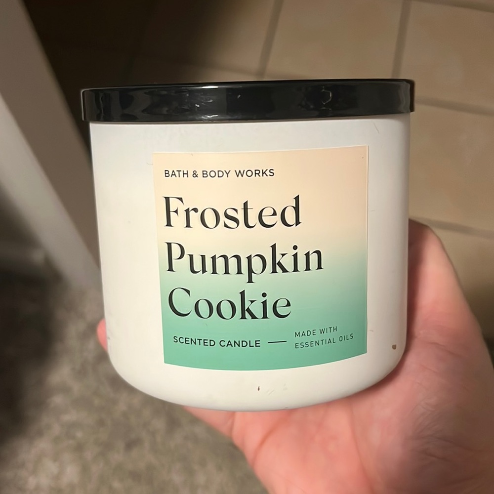 Frosted Pumpkin Cookie candle